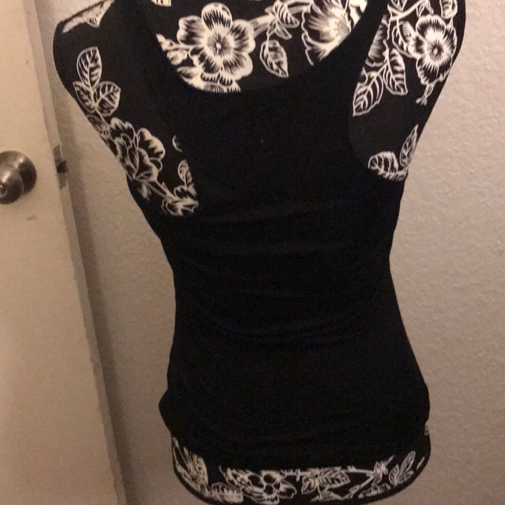 Tank Top - Picture 3 of 5